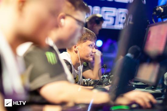 风暴英雄与暗黑3的奇妙联动 白装英雄背后的故事