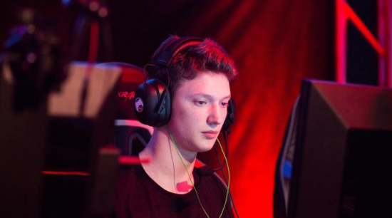 彭云飞加盟《令人心动的offer7》引发KPL热潮